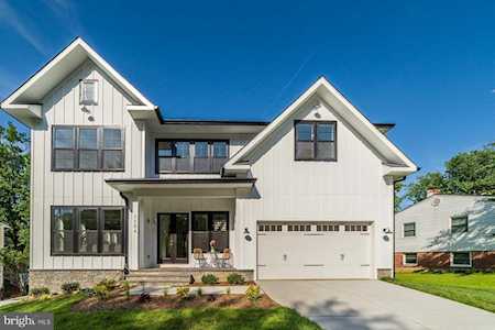 1104 Drake St SW Vienna, VA 22180