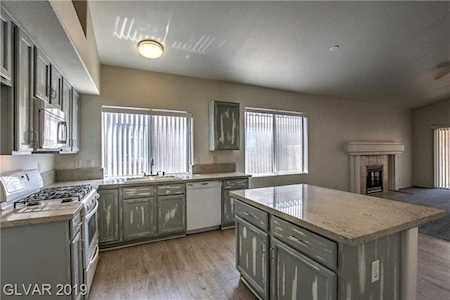 3533 Brooks Range St Las Vegas, NV 89129