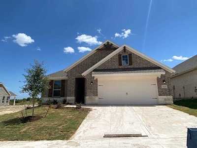 1820 Victoria Drive Fort Worth, TX 76131