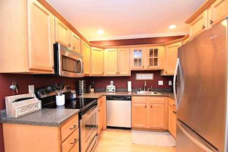 2 Duck Pond Rd #125 Beverly, MA 01915
