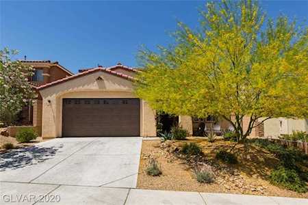 857 Valley Moon Ct Henderson, NV 89052