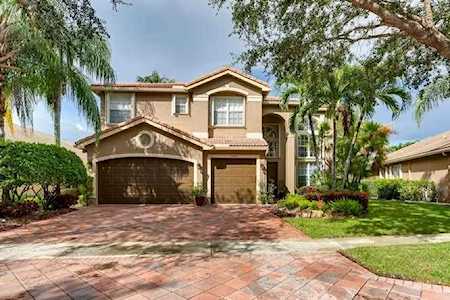 19645 Estuary Dr Boca Raton, FL 33498