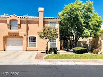 8440 Majestic View Las Vegas, NV 89129