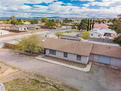 9015 Hammer Las Vegas, NV 89149