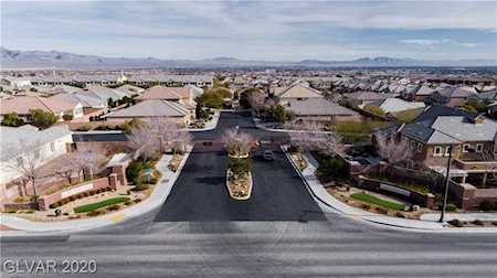 10243 Radcliffe Peak Ave Las Vegas, NV 89166