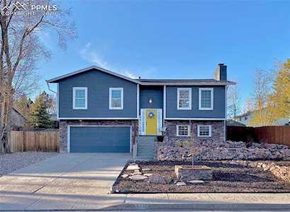 5220 W Old Farm Circle Colorado Springs, CO 80917