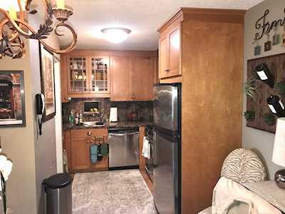 8 Thayer Pond #6 Oxford, MA 01537