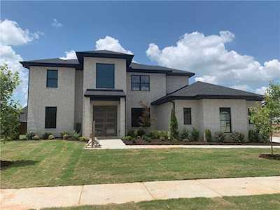 4304 S 86th St Bentonville, AR 72713