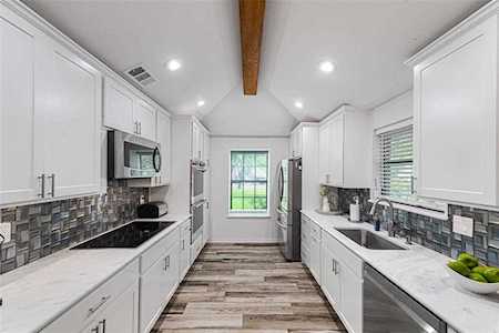 1626 Mockingbird Lane Southlake, TX 76092