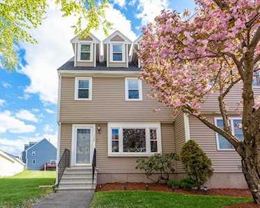 149 Merrimack Meadows Ln #149 Tewksbury, MA 01876