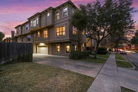 6220 Oram Street #A Dallas, TX 75214