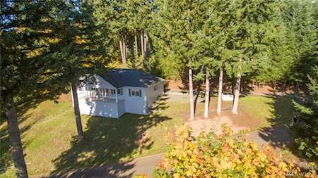 131 Charity Rd Woodland, WA 98674
