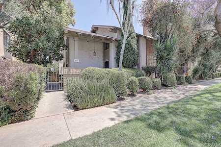 4152 Elm Avenue #2 Long Beach, CA 90807