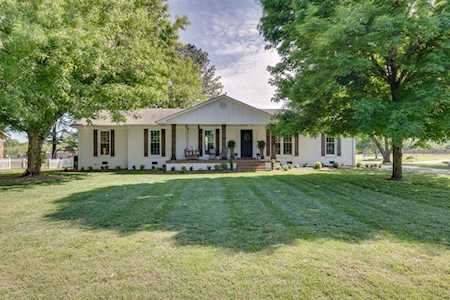 215 Iris Dr Mount Pleasant, TN 38474