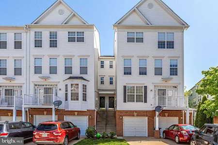 13510 Davinci Ln #63 Herndon, VA 20171