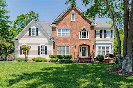 6004 Brentmoor Dr Glen Allen, VA 23059