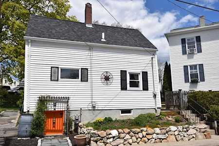21 Lake #21 Amesbury, MA 01913