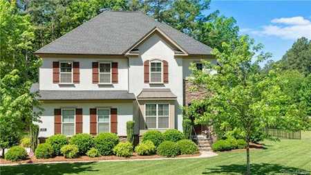 2819 Highworth Ln Charlotte, NC 28214