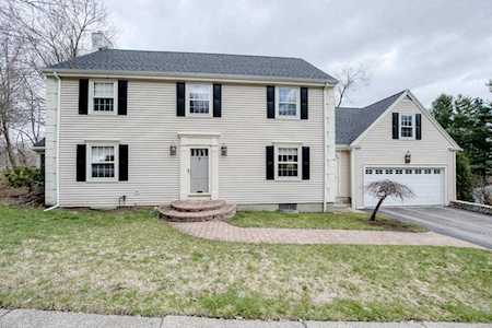 14 Chiltern Hill Drive Worcester, MA 01602