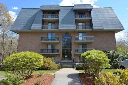 65 Commons Dr #210 Shrewsbury, MA 01545