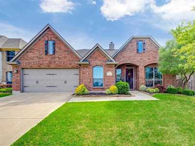 344 Manchester Drive Roanoke, TX 76262