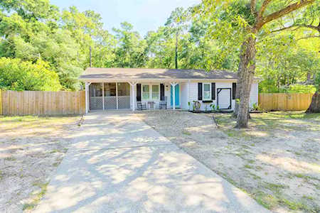 6360 Williams Road Tallahassee, FL 32311