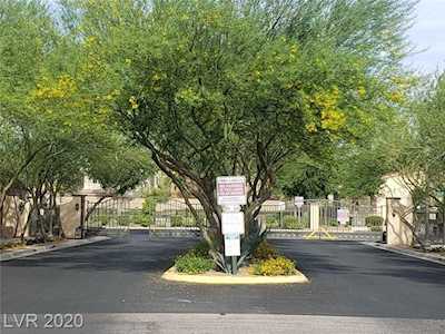 8380 Lower Trailhead Las Vegas, NV 89113