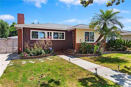 1110 E Marcellus Street Long Beach, CA 90807