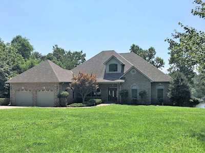 130 Lake Pointe Glade Hill, VA 24092