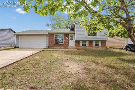 2583 E Prescott Circle Colorado Springs, CO 80916