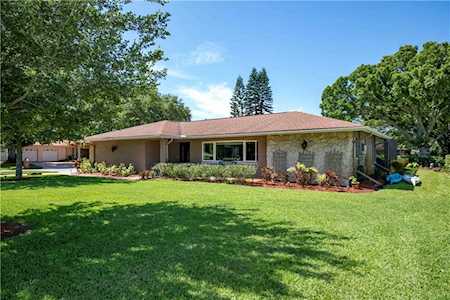 9820 Portside Dr Seminole, FL 33776