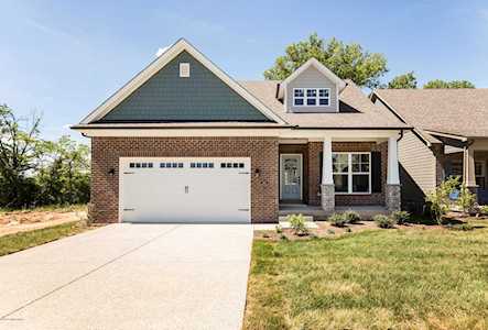 6515 Claymont Village Dr Crestwood, KY 40014