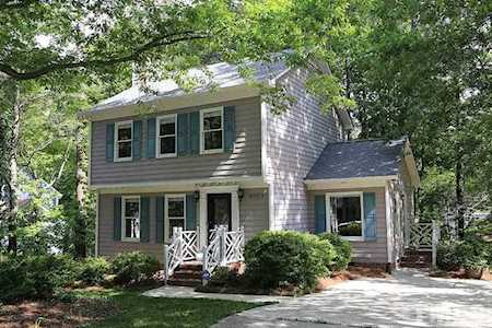 4904 Fortunes Ridge Drive Durham, NC 27713