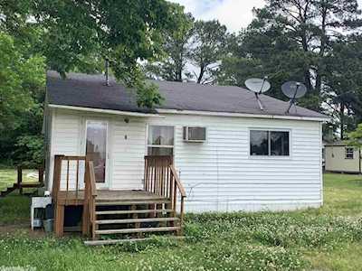 1 Hankins St Greenbrier, AR 72058