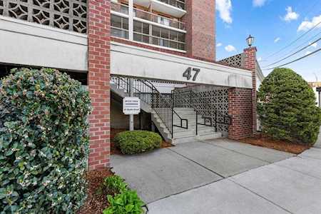 47 Mystic St. #3F Arlington, MA 02474