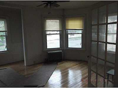40 Carlisle St Providence, RI 02907