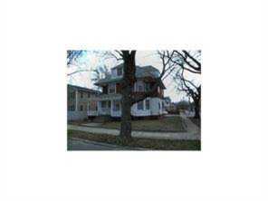 40 Carlisle St Providence, RI 02907