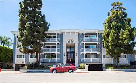 2411 Prospect Avenue #117 Hermosa Beach, CA 90254