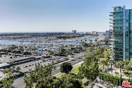 13600 Marina Pointe Drive #1412 Marina Del Rey, CA 90292