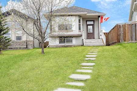 117 Covehaven Road NE Calgary, AB T3K 5W7