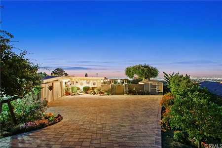 81 Rockinghorse Road Rancho Palos Verdes, CA 90275