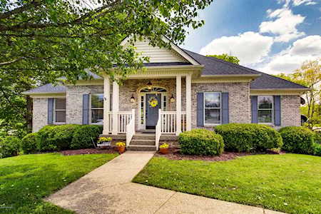 4507 Stone Lakes Dr Louisville, KY 40299