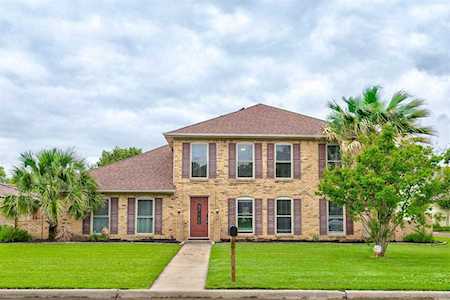 107 Oakmont Drive Trophy Club, TX 76262