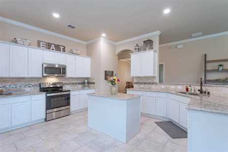 12005 Clearpoint Court Frisco, TX 75036