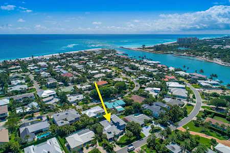 122 Lighthouse Drive Jupiter Inlet Colony, FL 33469