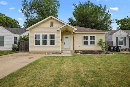 4004 Calmont Avenue Fort Worth, TX 76107