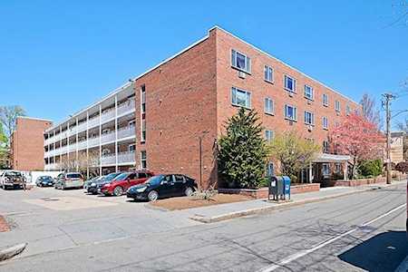 50 Green Street #315 Brookline, MA 02446