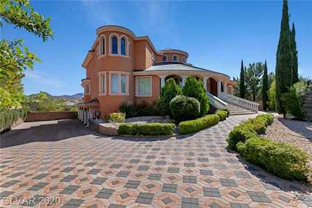 22 Anthem Pointe Ct Henderson, NV 89052