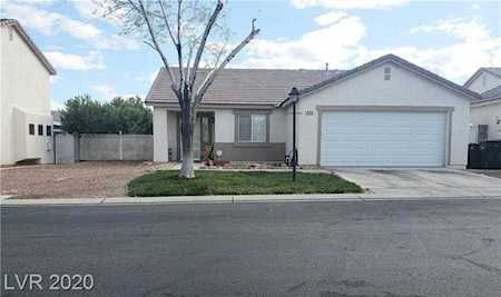 823 Hunters Ridge North Las Vegas, NV 89032