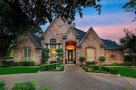 4905 Shadycreek Lane Colleyville, TX 76034